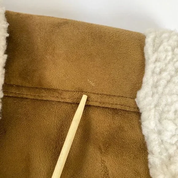 Old Navy Sherpa Lined Faux Suede Vest Womens Size L Cream Camel Brown Jacket - Picture 7 of 16